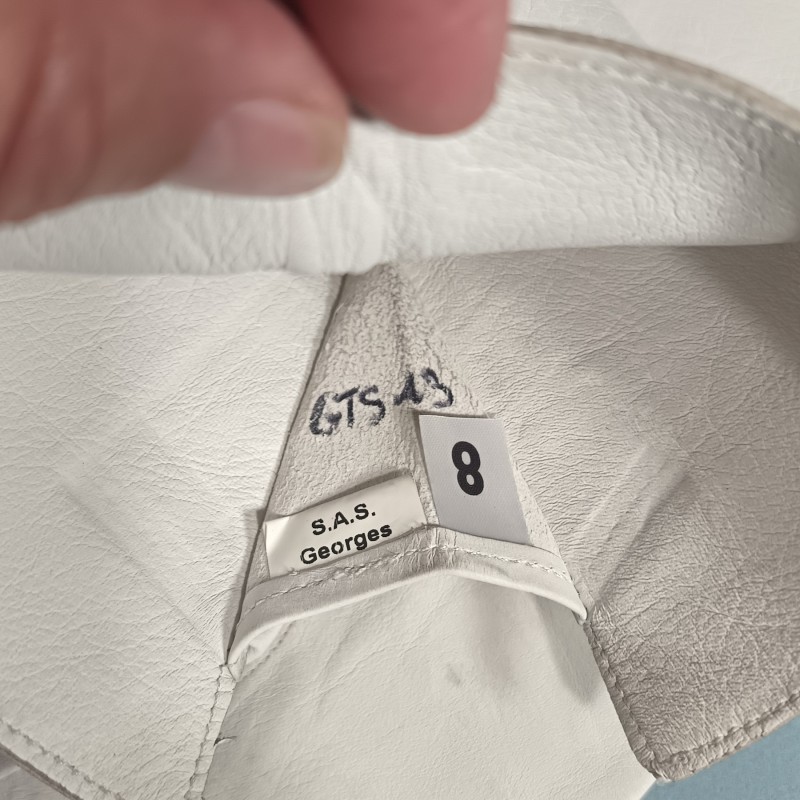PAIRE DE GANTS CRISPIN EN CUIR BLANC CAVALERIE GENDARMERIE GARDE REPUBLICAINE GARDE AU DRAPEAU SAPEURS TAILLE 8